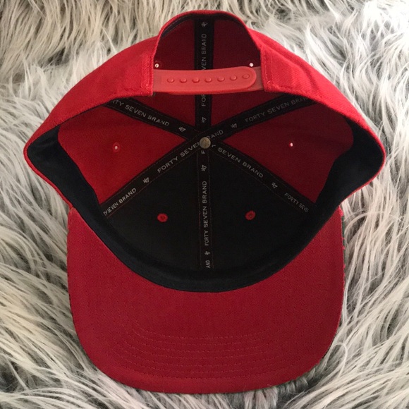 New York Yankees snap back hat - Picture 2 of 4